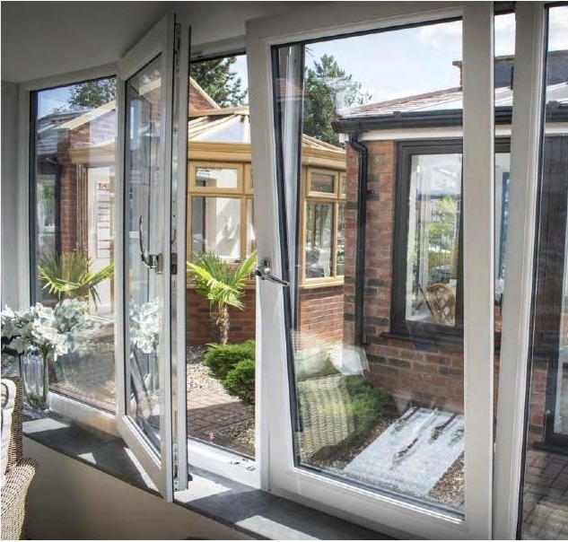 Tilt and turn window showing closed, tilt, and turn positions